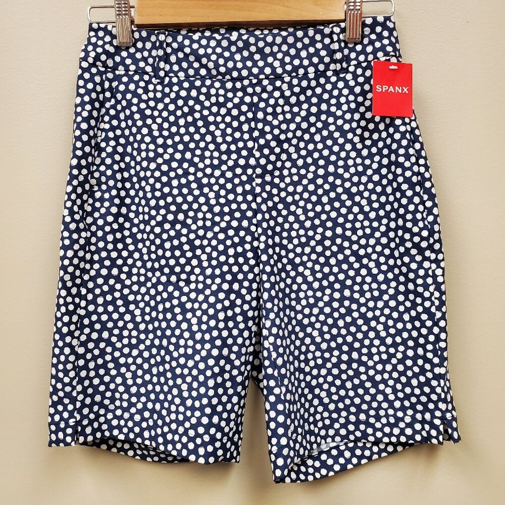 Spanx Womens Sz XS Navy Dot Sunshine Shorts 10" Pull On Flat Front NWT